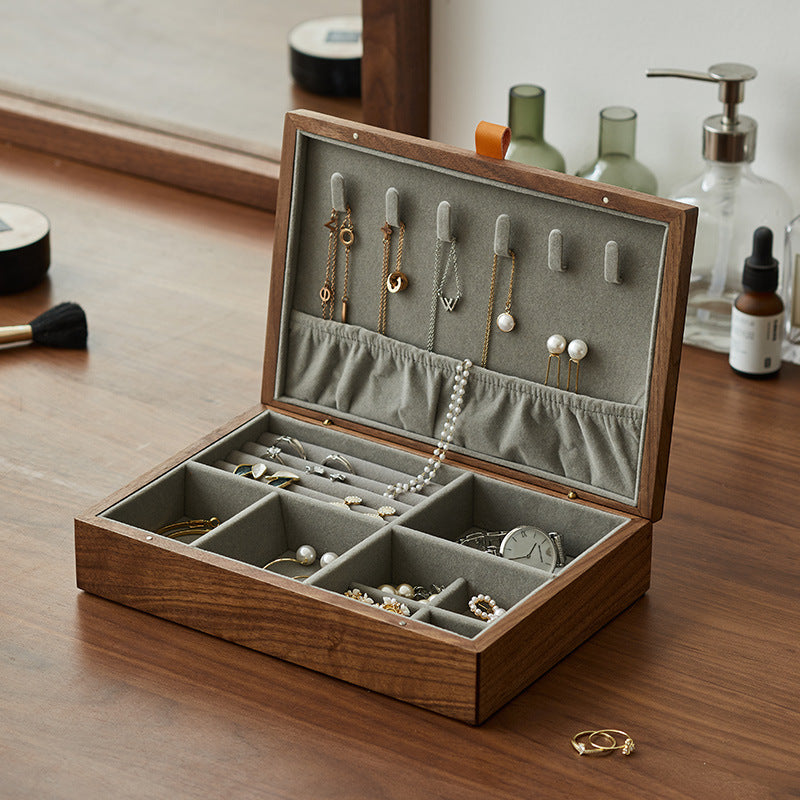 Retro Wooden Jewellery Box — product image 4