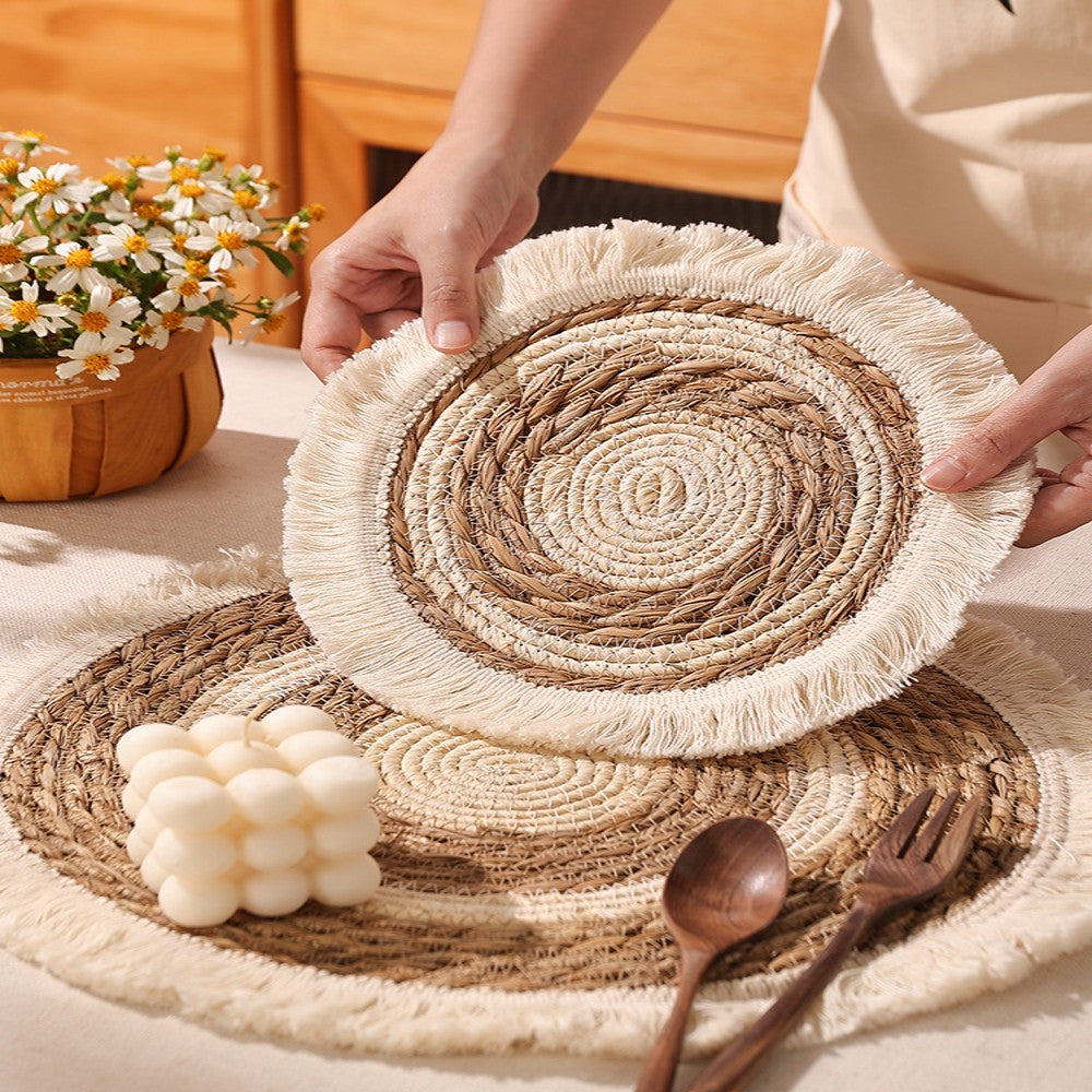 Round Tasselled Table Mat — product image 1